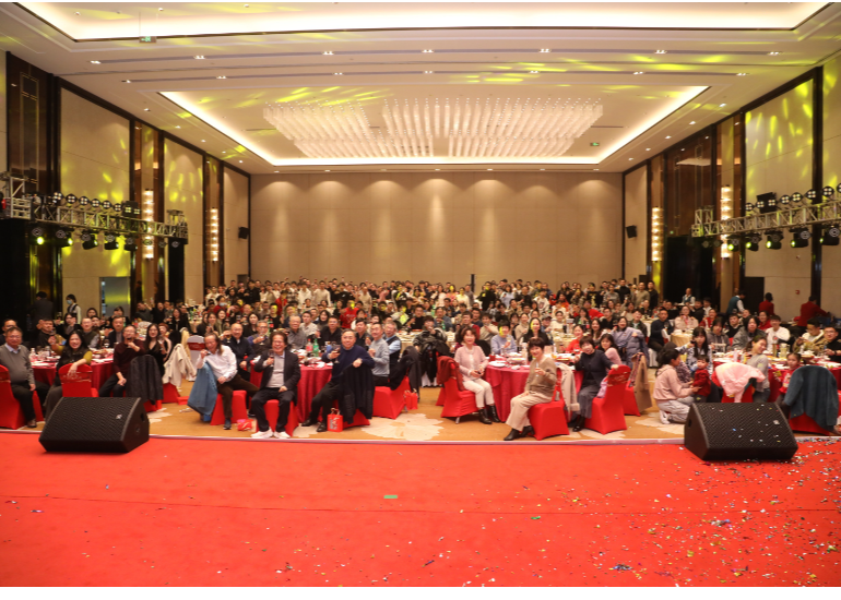 芯之所向，行臻致远——2025年友旺新春年会圆满成功